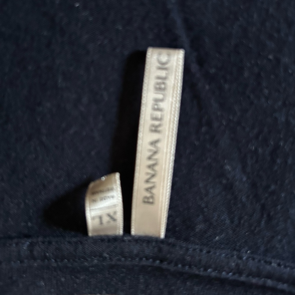 Navy Blue Banana Republic tshirt